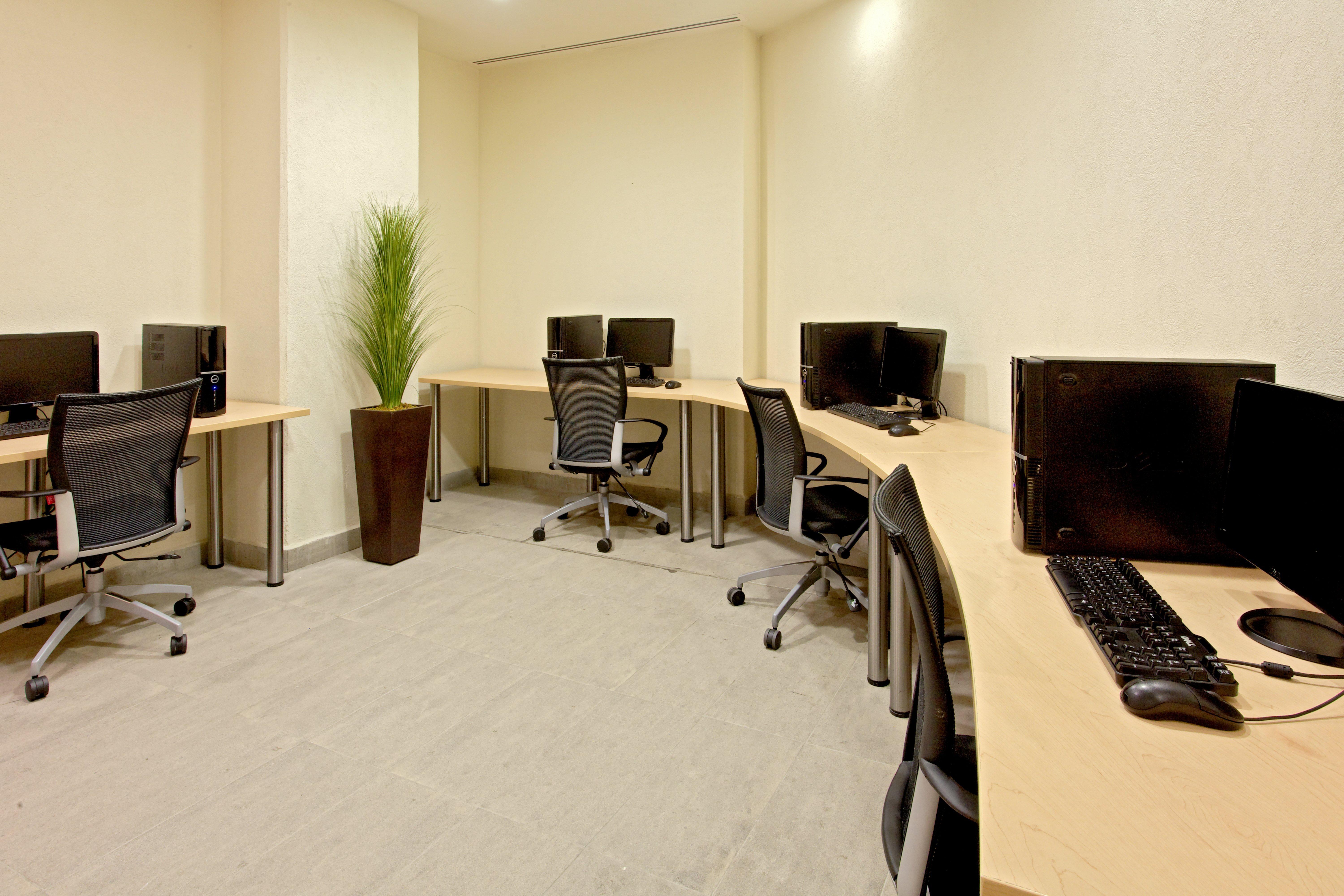 Holiday Inn Express Guadalajara Expo By Ihg Zapopan Exterior photo